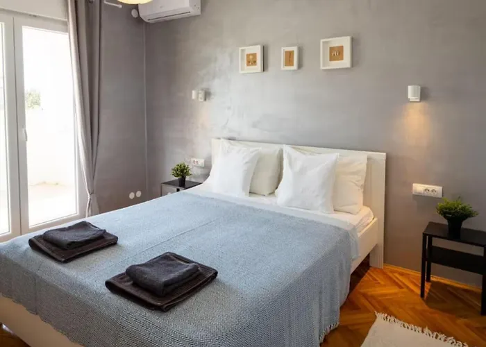 House Srica Sveti Filip i Jakov